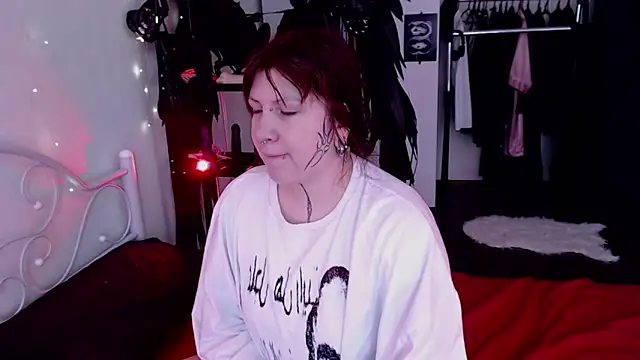 GothicKiraVex online show from May 2026 07:57:01 AM