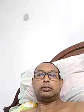 emperator13 online show from April 2026 02:27:02 AM
