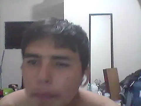 Snapshot of PapiCj031 chatting on February 2026 07:40:01 AM PapiCj031 online show from February 2026 07:40:01 AM