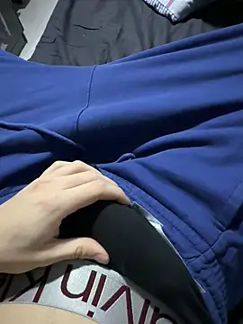 Snapshot of Vireontr1 chatting on February 2026 07:24:02 PM Vireontr1 online show from February 2026 07:24:02 PM