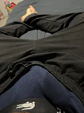 Snapshot of Vireontr1 chatting on March 2026 08:25:02 PM Vireontr1 online show from March 2026 08:25:02 PM