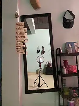 AnelimDagota  online show from April 2026 11:48:01 AM