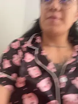 Snapshot of Mailly_Gaby chatting on February 2026 04:16:01 PM Mailly Gaby online show from February 2026 04:16:01 PM