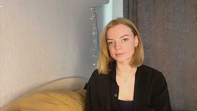 Snapshot of Marry_Sornatiko chatting on March 2026 03:05:02 PM Marry Sornatiko online show from March 2026 03:05:02 PM