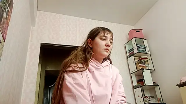 Snapshot of JanineThielman chatting on May 2026 09:37:01 AM JanineThielman online show from May 2026 09:37:01 AM