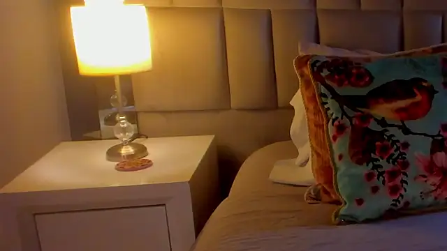 Tiffanyy Lam online show from March 2026 09:51:02 PM