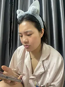 Snapshot of Meo_nho chatting on April 2026 05:19:02 AM Meo nho online show from April 2026 05:19:02 AM