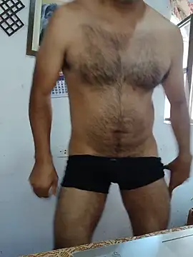 DIEGOLUIS2026 online show from June 2026 05:36:02 PM