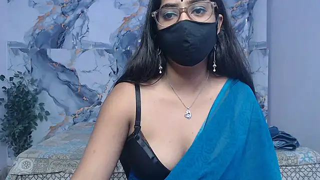 Snapshot of Aayesha-queen chatting on June 2026 05:12:01 AM Aayesha-queen online show from June 2026 05:12:01 AM