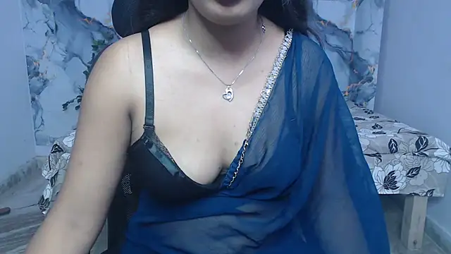 Snapshot of Aayesha-queen chatting on June 2026 04:08:01 AM Aayesha-queen online show from June 2026 04:08:01 AM