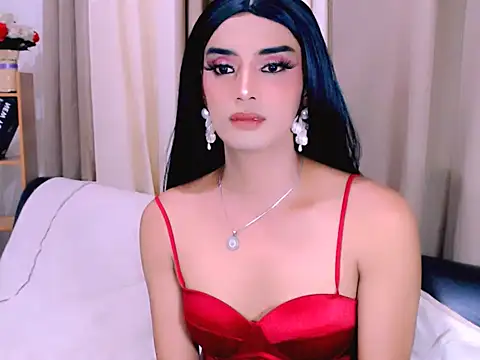 Snapshot of Queeny_Cassandra chatting on May 2026 05:48:02 AM Queeny Cassandra online show from May 2026 05:48:02 AM