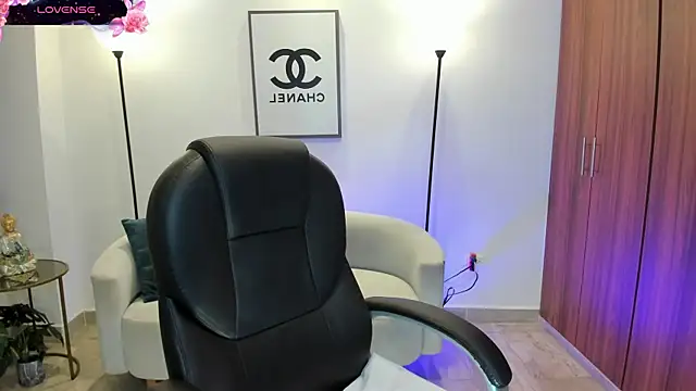 Snapshot of Samantha-evanss chatting on March 2026 03:43:01 AM Samantha-evanss online show from March 2026 03:43:01 AM