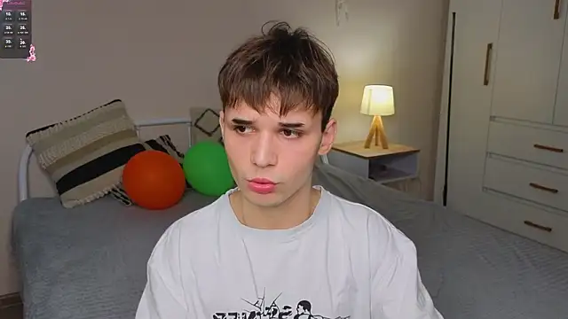 nixyasebe online show from March 2026 12:09:01 PM