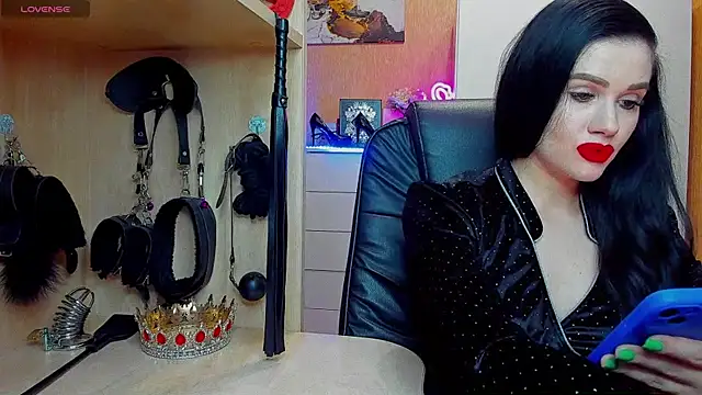 KristiTopxx online show from June 2026 09:17:01 PM