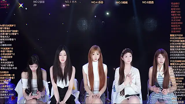 Snapshot of MVPgirls-002 chatting on February 2026 08:44:02 AM MVPgirls-002 online show from February 2026 08:44:02 AM