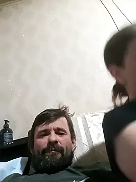 DiamondDaisy online show from February 2026 05:03:01 PM