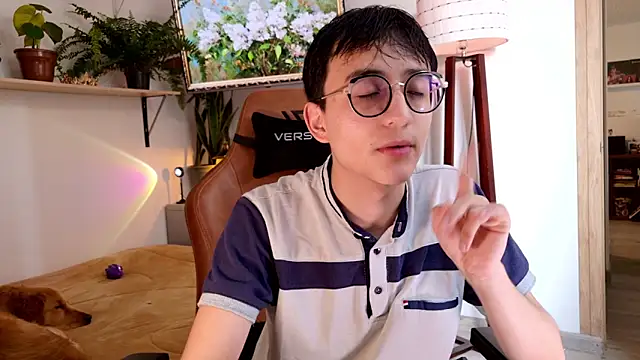 Snapshot of Sr_evann chatting on April 2026 01:23:01 PM Sr evann online show from April 2026 01:23:01 PM