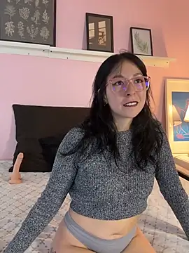 Abigailladyy online show from April 2026 11:37:01 AM