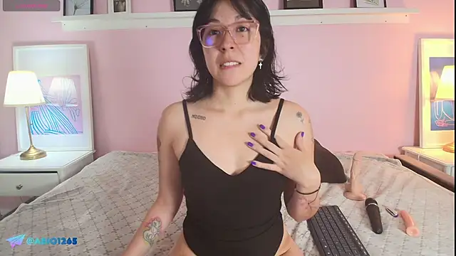 Snapshot of Abigailladyy chatting on June 2026 11:33:01 AM Abigailladyy online show from June 2026 11:33:01 AM