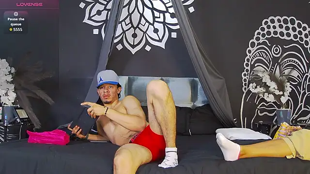 Snapshot of Luna_Dante_fox chatting on March 2026 02:54:02 PM Luna Dante fox online show from March 2026 02:54:02 PM