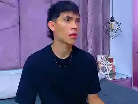 AronTawers online show from March 2026 07:29:01 PM