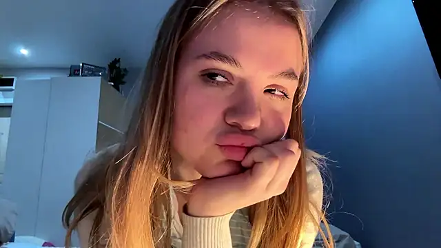 Nikatina online show from February 2026 09:01:01 PM