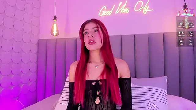 Snapshot of anthonellalux chatting on April 2026 04:30:01 PM anthonellalux online show from April 2026 04:30:01 PM