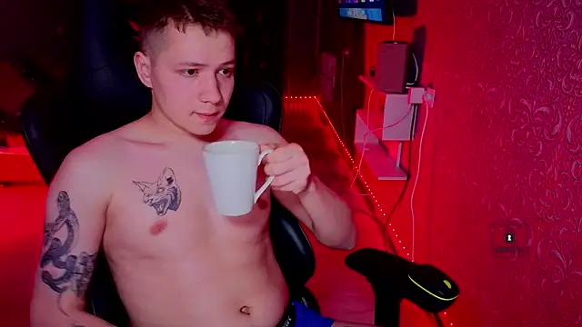 Karl Night  online show from April 2026 09:45:02 PM