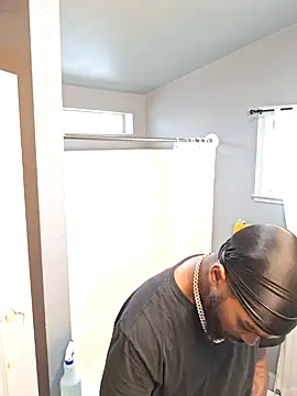 Snapshot of kingbbd6969 chatting on February 2026 09:35:01 PM kingbbd6969 online show from February 2026 09:35:01 PM