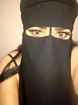 madleen Mm online show from May 2026 11:51:02 AM