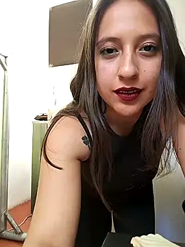 Snapshot of MaskedLatinaX chatting on May 2026 04:45:02 PM MaskedLatinaX online show from May 2026 04:45:02 PM