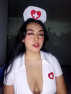 Snapshot of Latin_kitty333 chatting on February 2026 09:57:02 PM Latin kitty333 online show from February 2026 09:57:02 PM