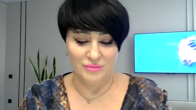 Snapshot of Kleotempt chatting on March 2026 02:42:02 PM Kleotempt online show from March 2026 02:42:02 PM