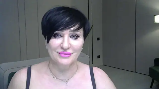 Snapshot of Kleotempt chatting on April 2026 09:39:33 PM Kleotempt online show from April 2026 09:39:33 PM