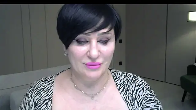 Snapshot of Kleotempt chatting on April 2026 07:07:02 PM Kleotempt online show from April 2026 07:07:02 PM