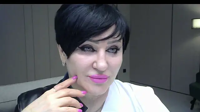 Snapshot of Kleotempt chatting on April 2026 07:16:01 PM Kleotempt online show from April 2026 07:16:01 PM