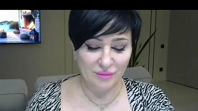 Snapshot of Kleotempt chatting on May 2026 05:21:01 PM Kleotempt online show from May 2026 05:21:01 PM