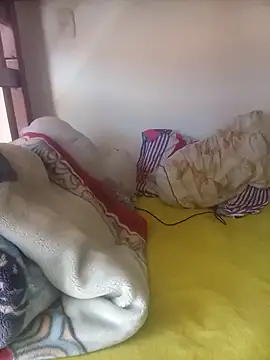 Snapshot of WillowPill5 chatting on February 2026 03:44:02 PM WillowPill5 online show from February 2026 03:44:02 PM