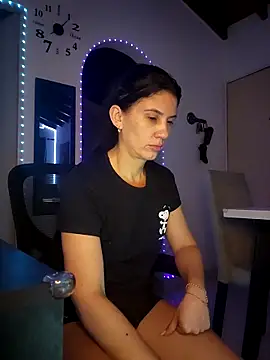 sashaaqueen online show from March 2026 12:57:01 AM