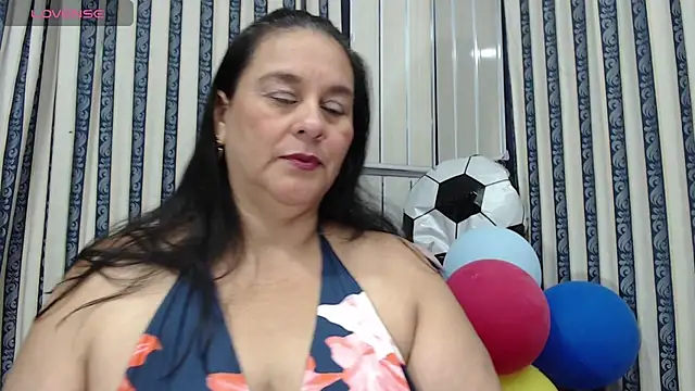 Sharlot curvy online show from July 2026 08:57:02 PM