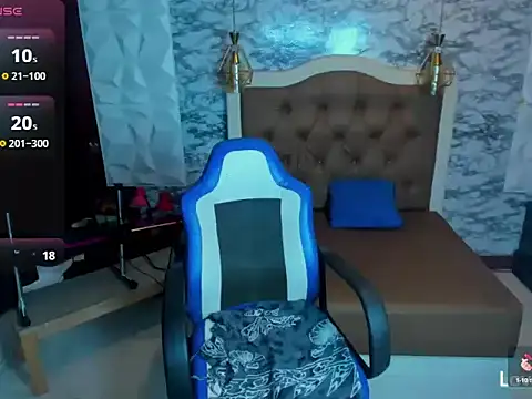Snapshot of MarianaGalviz_ chatting on April 2026 01:42:02 AM MarianaGalviz online show from April 2026 01:42:02 AM