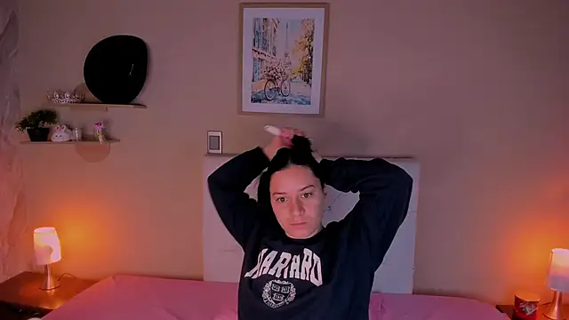 Snapshot of Dollhell chatting on March 2026 11:04:01 AM Dollhell online show from March 2026 11:04:01 AM