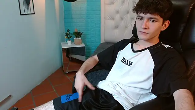trevor mob online show from May 2026 04:08:02 AM
