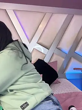 Snapshot of Ashleeyprincess01 chatting on March 2026 12:19:02 PM Ashleeyprincess01 online show from March 2026 12:19:02 PM