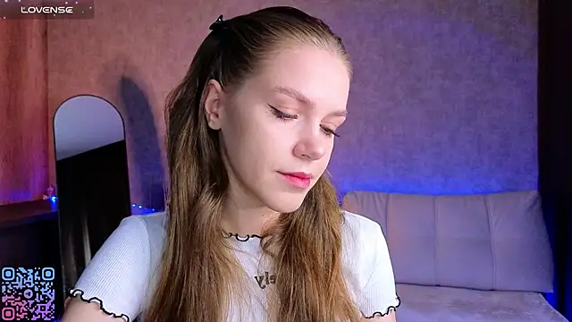 Snapshot of melee_eva chatting on March 2026 02:52:02 AM melee eva online show from March 2026 02:52:02 AM