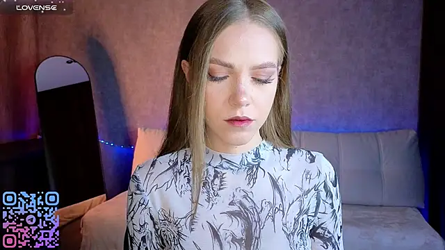 Snapshot of melee_eva chatting on March 2026 03:37:02 PM melee eva online show from March 2026 03:37:02 PM