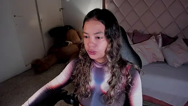 Snapshot of dulce_lyraa1 chatting on May 2026 04:08:02 AM dulce lyraa1 online show from May 2026 04:08:02 AM