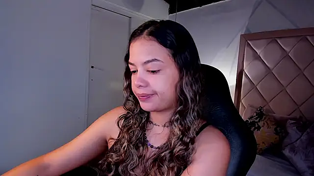 Snapshot of dulce_lyraa1 chatting on May 2026 04:21:02 AM dulce lyraa1 online show from May 2026 04:21:02 AM