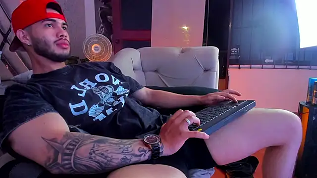 Vincentblack online show from July 2026 06:47:02 AM