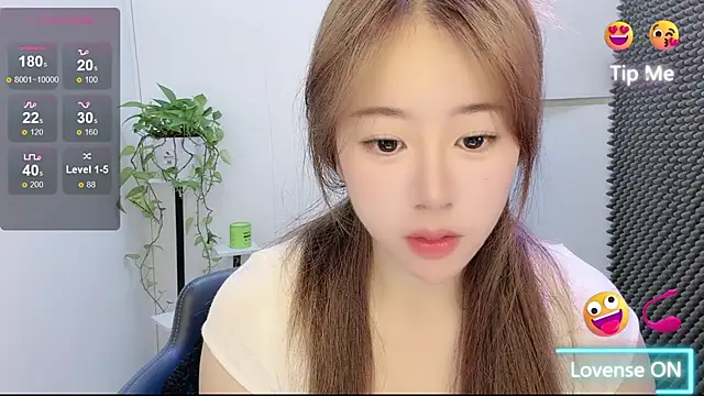 Snapshot of Baixi-01 chatting on July 2026 04:58:02 AM Baixi-01 online show from July 2026 04:58:02 AM